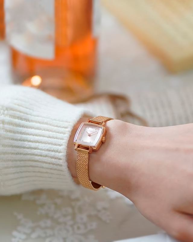 Tissot Lovely T0581093345600 Tissot Lovely T0581093345600