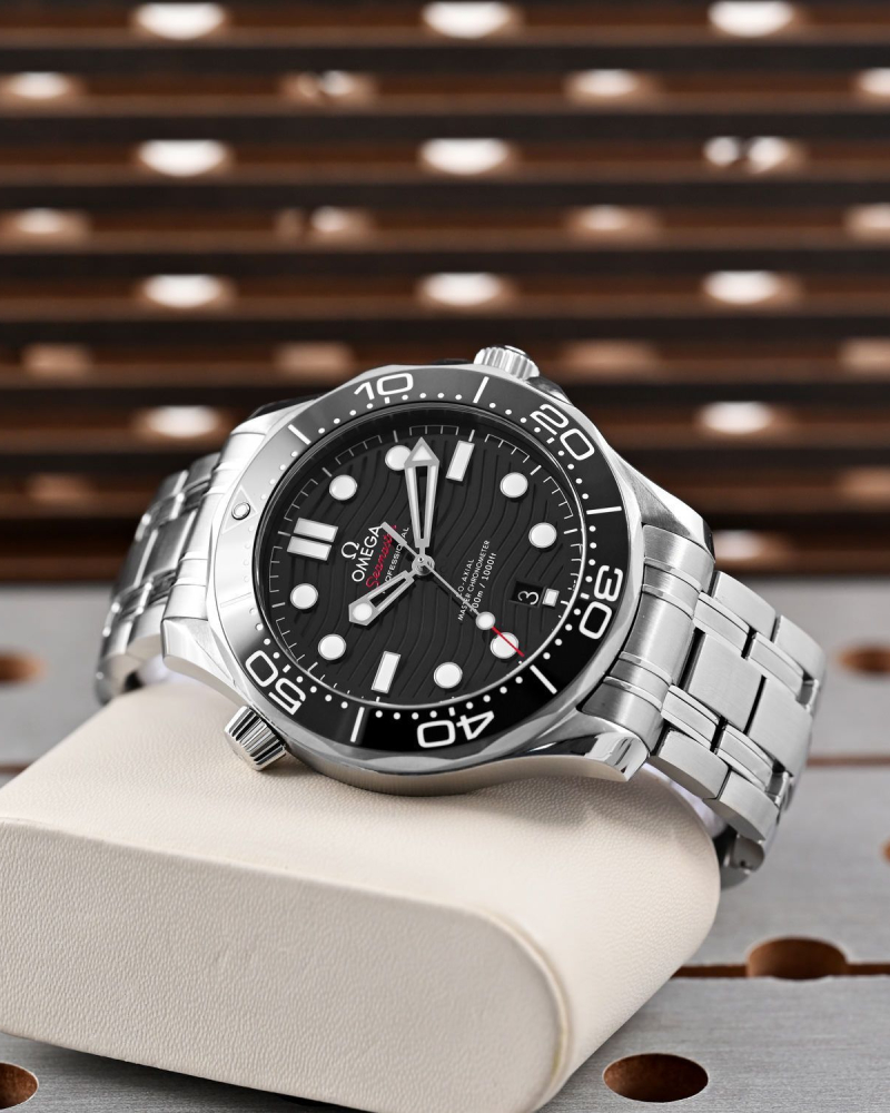 Omega 210.30.42.20.01.001