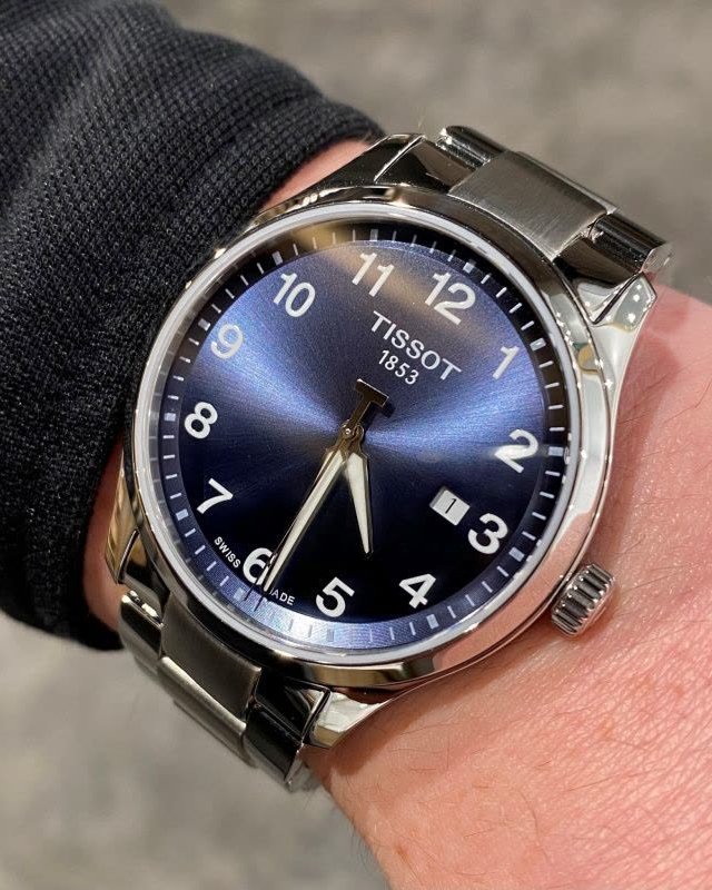 Tissot Gent XL Classic T1164101104700