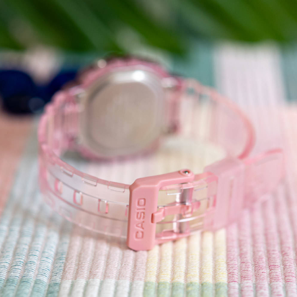 Casio LA-20WHS-4A
