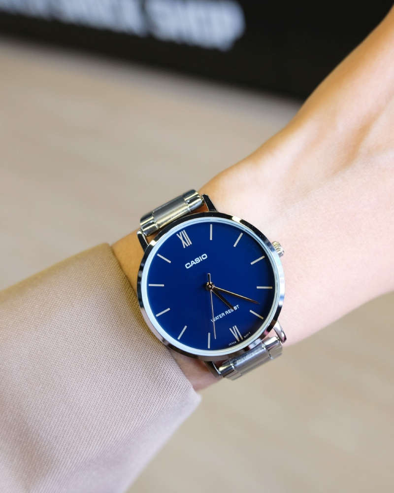 Casio LTP-VT01D-2B