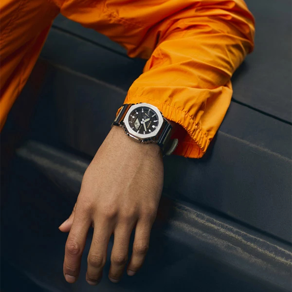 Casio GM-2100C-5A