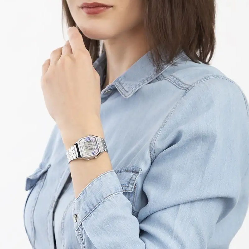 Casio LA680WA-4C