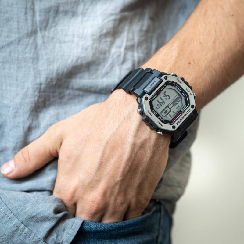 Casio MWD-110H-1A