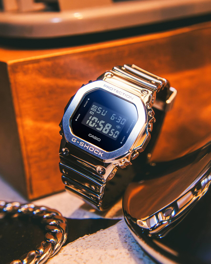 Casio GM-5600YM-8