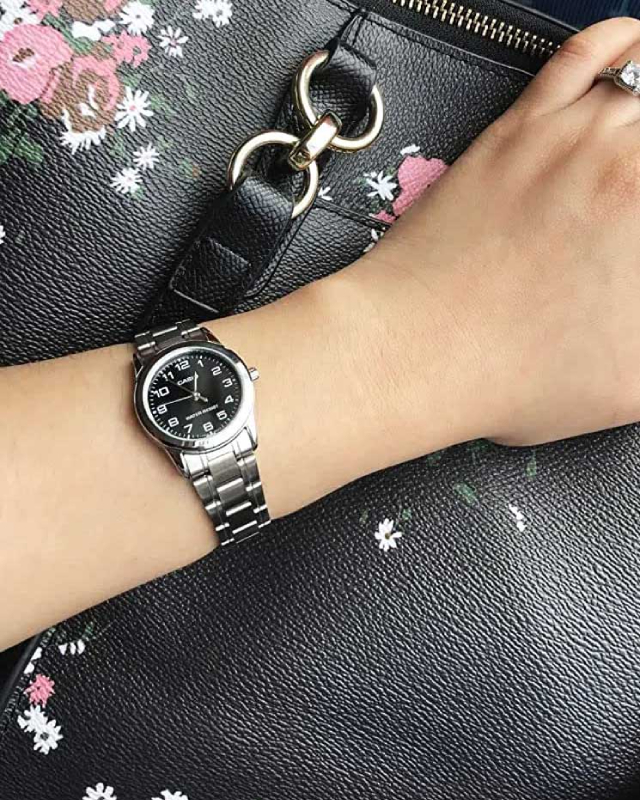 Casio LTP-V001D-1B